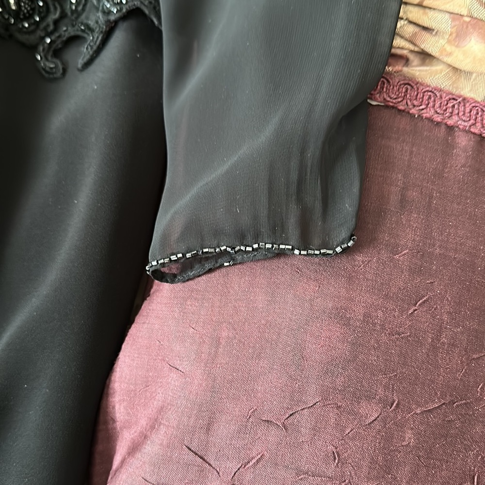Designer Dress - Picture 4 of 4
